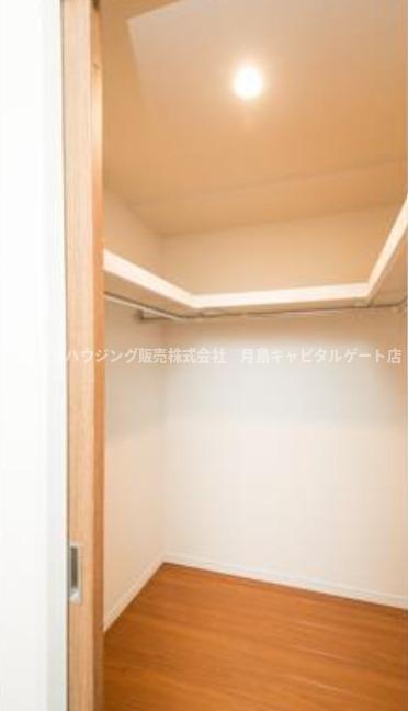収納　ウォークインクロゼット