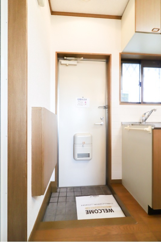 玄関　図面と現状に相違がある場合には現状を優先