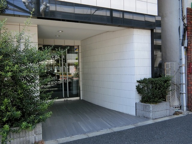 エントランス　エントランス