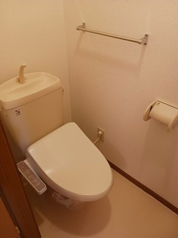 トイレ　シンプルで使いやすいトイレです