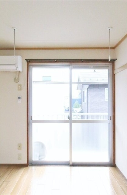 居室・リビング　図面と現状に相違がある場合には現状を優先