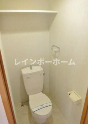 トイレ　清潔感のあるトイレです