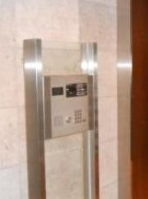 セキュリティ　オートロック完備