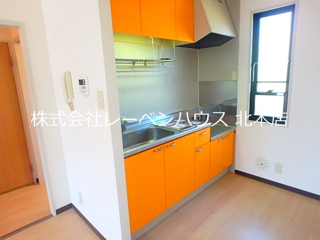 キッチン　★レーベンハウスホームページに写真たくさんあります★
