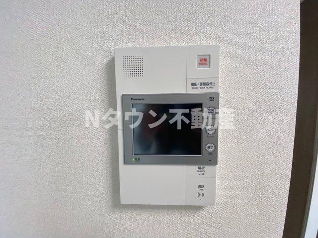 セキュリティ　モニター付きインターフォンです。