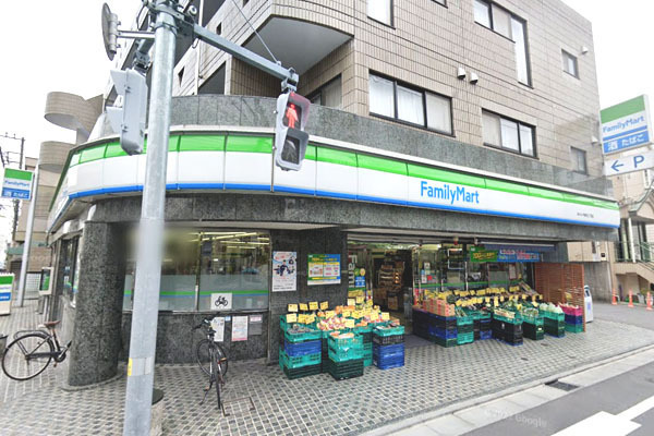 コンビニ　ファミリーマートあぶらや給田三丁目店（コンビニ）まで1756m