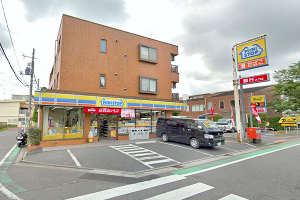 コンビニ　ミニストップ成城通店（コンビニ）まで2266m