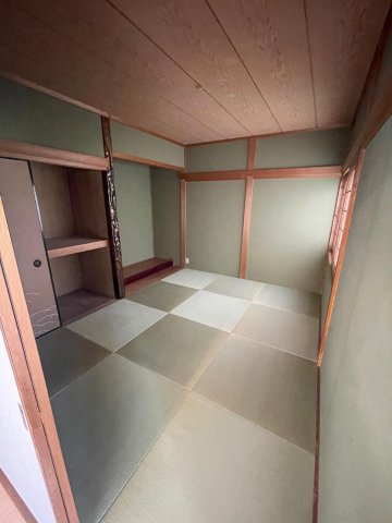 収納　和室には琉球畳を採用しております
