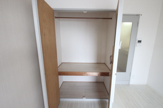 収納　※別部屋の写真です
