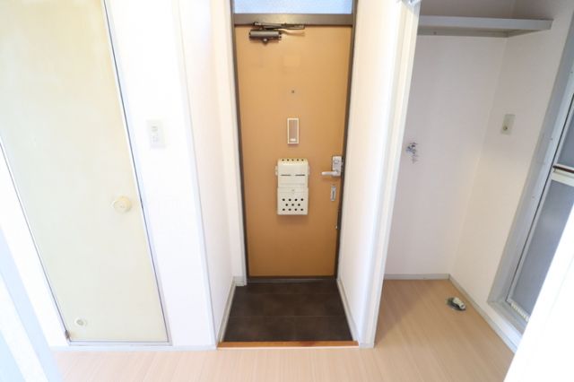 玄関