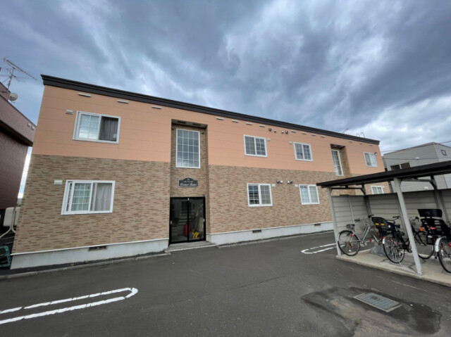 建物外観　札幌市北区太平三条「レオノール太平」