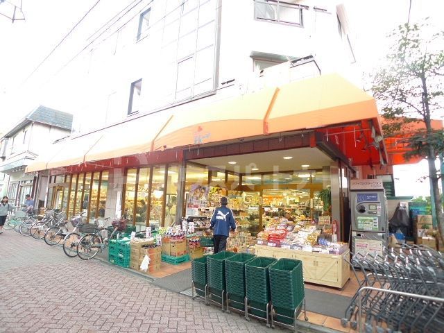 スーパー　ヤオシチストア（スーパー）まで220m