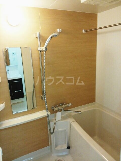沖縄都市モノレール 赤嶺駅 徒歩120分 4階建 築13年の風呂写真