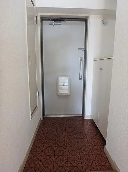 玄関　別タイプ部屋　参考写真です