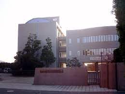 高校・高専　丸亀城西高等学校（高校・高専）まで1983m