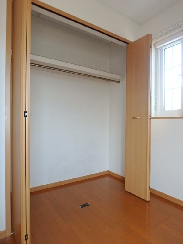収納　図面と現状に相違がある場合には現状を優先