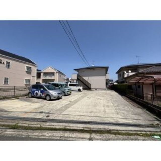 駐車場　現況優先