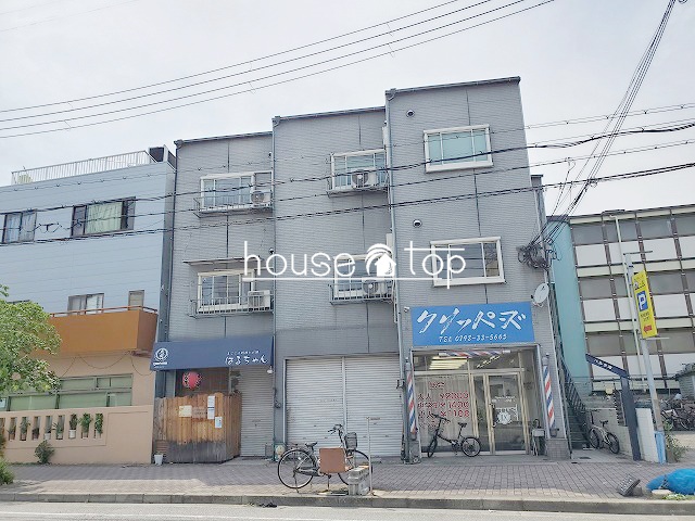 建物外観　今津駅まで徒歩4分の好立地