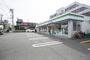 コンビニ　ファミリーマート 横浜綱島東店（コンビニ）まで494m