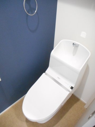 トイレ　ゆったりとした空間のトイレです