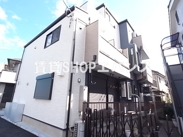建物外観　外観は落ち着いています