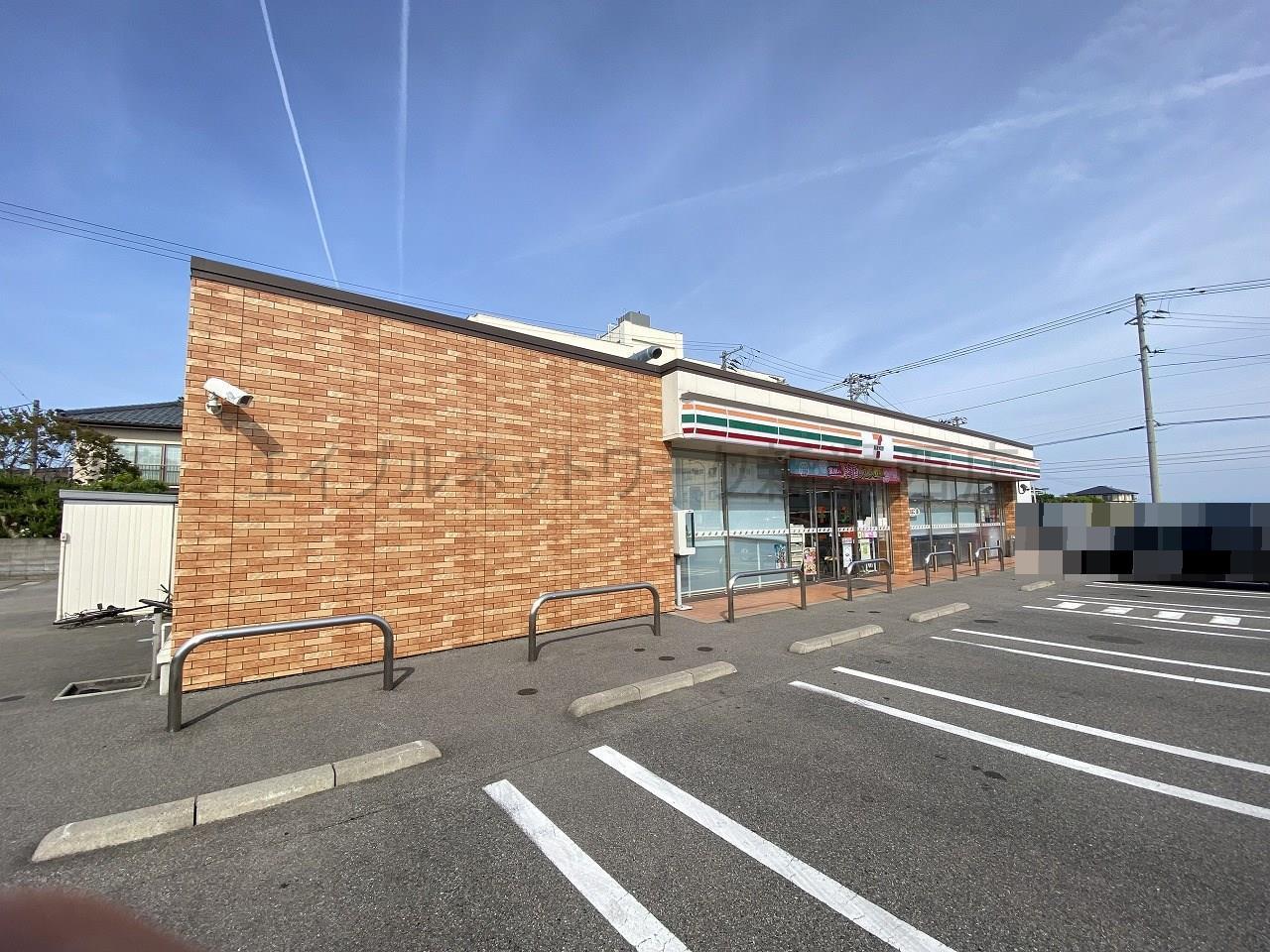 コンビニ　セブンイレブン新潟寺尾台2丁目店（コンビニ）まで257m