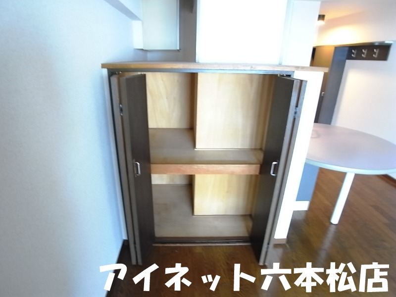 収納　収納もたっぷりでいいですね。