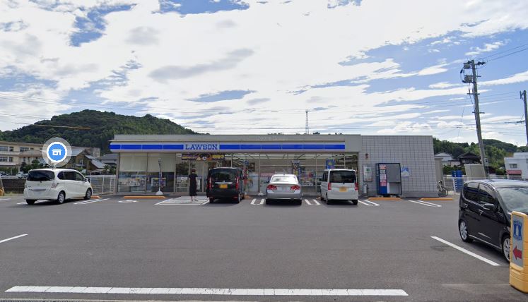 コンビニ　ローソン 長与岡郷店（コンビニ）まで388m