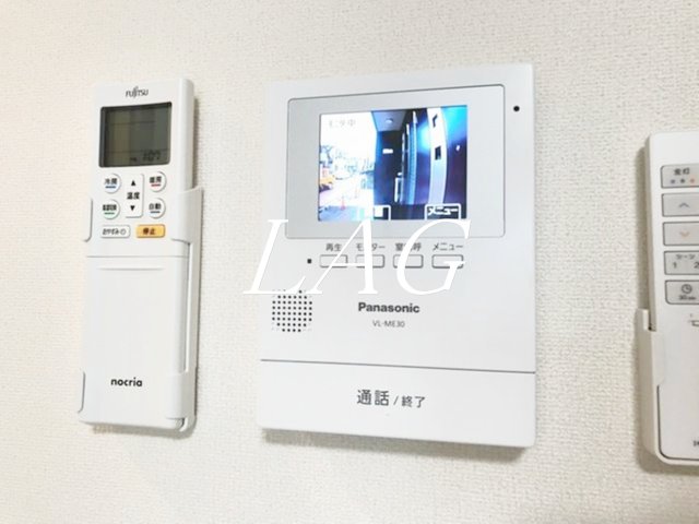 セキュリティ　モニター付きインターフォンです。