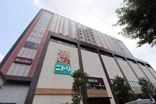 スーパー　ライフ セントラルスクエア押上駅前店（スーパー）まで479m