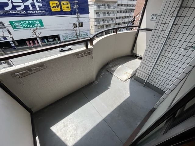 バルコニー　写真は違う号室です。