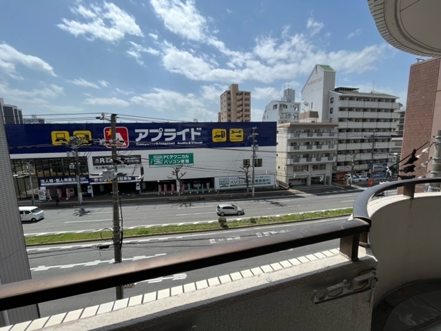 眺望　写真は違う号室です。