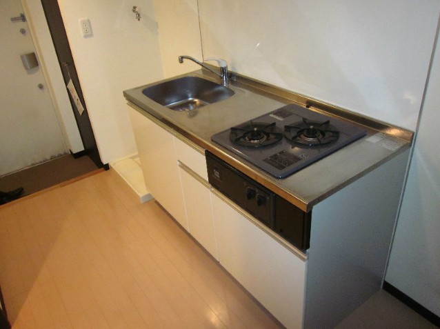 キッチン　自炊も楽しくシステムキッチン