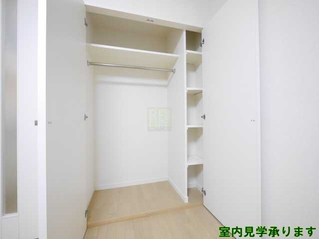 収納　セレビア新宿御苑前
