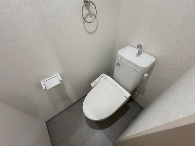 トイレ　robot　home山王