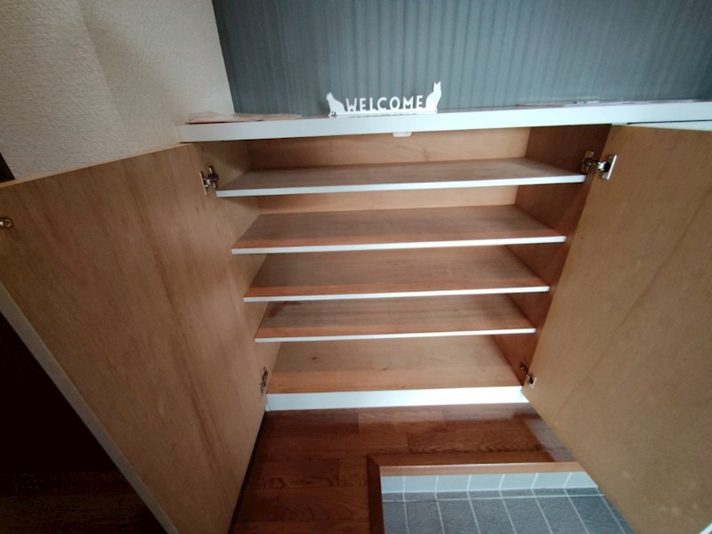 玄関　別部屋参照