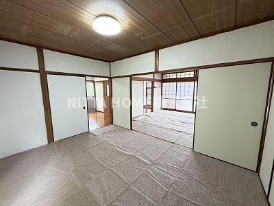 居室・リビング　風情ある和室の室内です＊