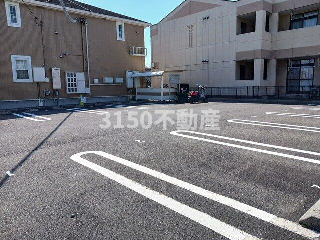 駐車場　駐車場があります
