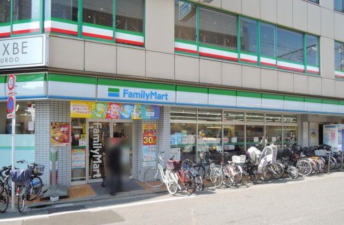 コンビニ　ファミリーマート 亀有五丁目店（コンビニ）まで625m