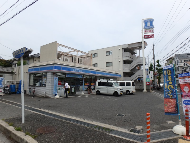 コンビニ　ローソン武庫之荘4丁目店（コンビニ）まで259m