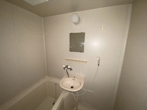 洗面設備　※別部屋の写真です