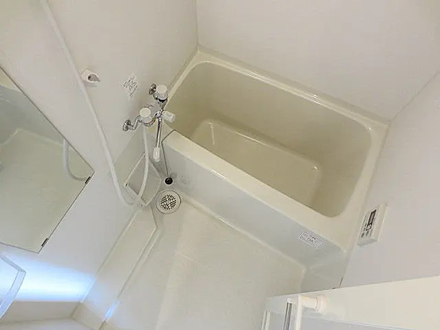 バス・シャワールーム　※同物件参考写真