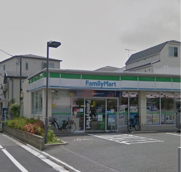 コンビニ　ファミリーマート浮間中央通り店（コンビニ）まで250m