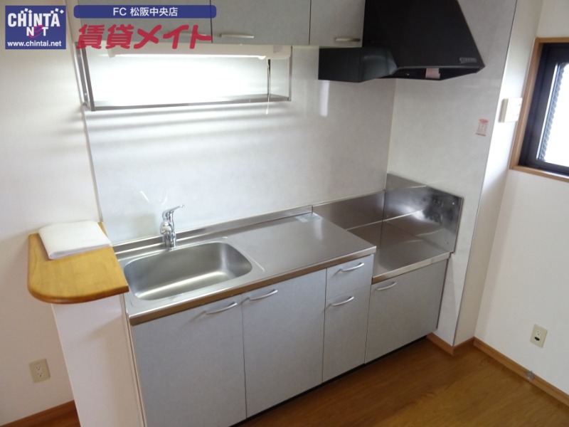 キッチン　同型参考写真