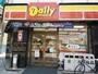 コンビニ　デイリーヤマザキ西天満4丁目店（コンビニ）まで351m