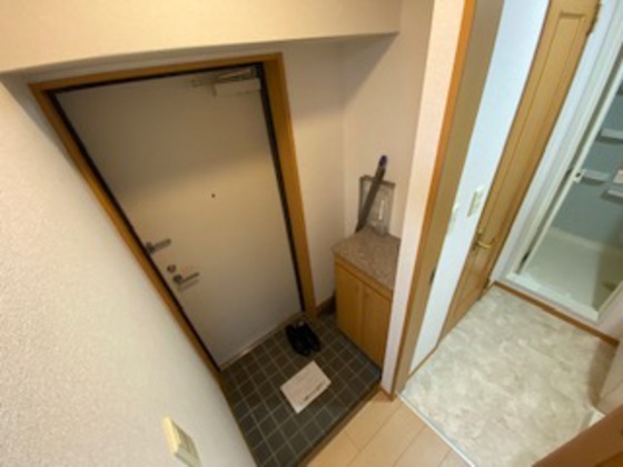 玄関　※別部屋の写真です