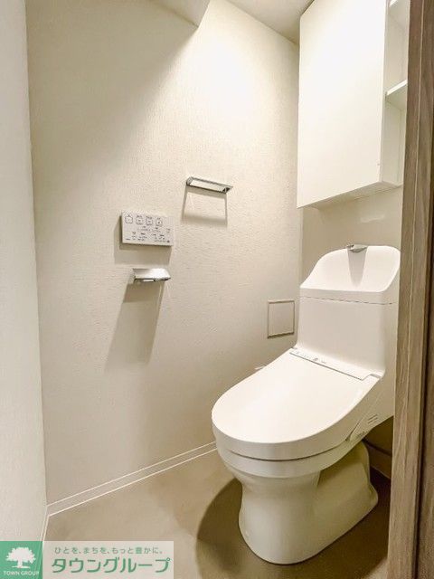 トイレ　※写真は同タイプ住戸です。