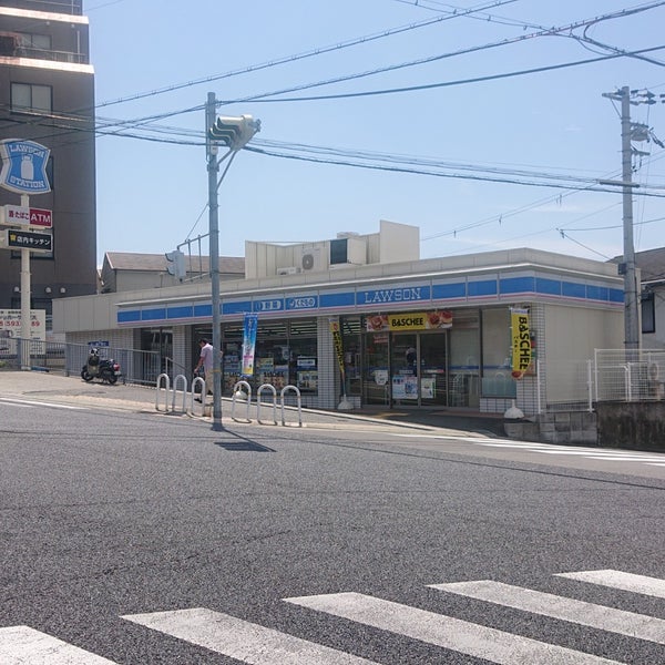 コンビニ　ローソン神戸長田町五丁目店（コンビニ）まで376m