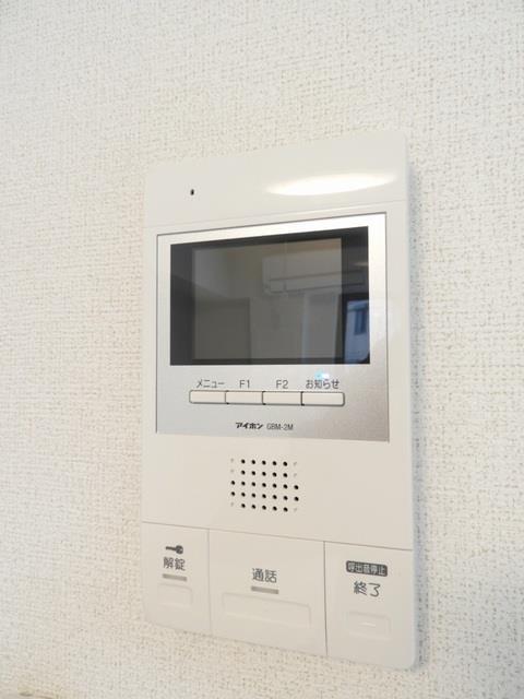 セキュリティ　お部屋から確認できるモニター付きドアホン♪