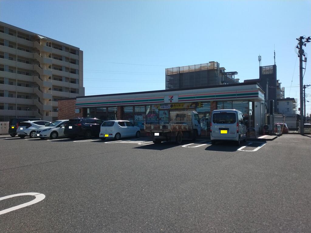 コンビニ　セブンイレブン新潟神道寺店（コンビニ）まで492m